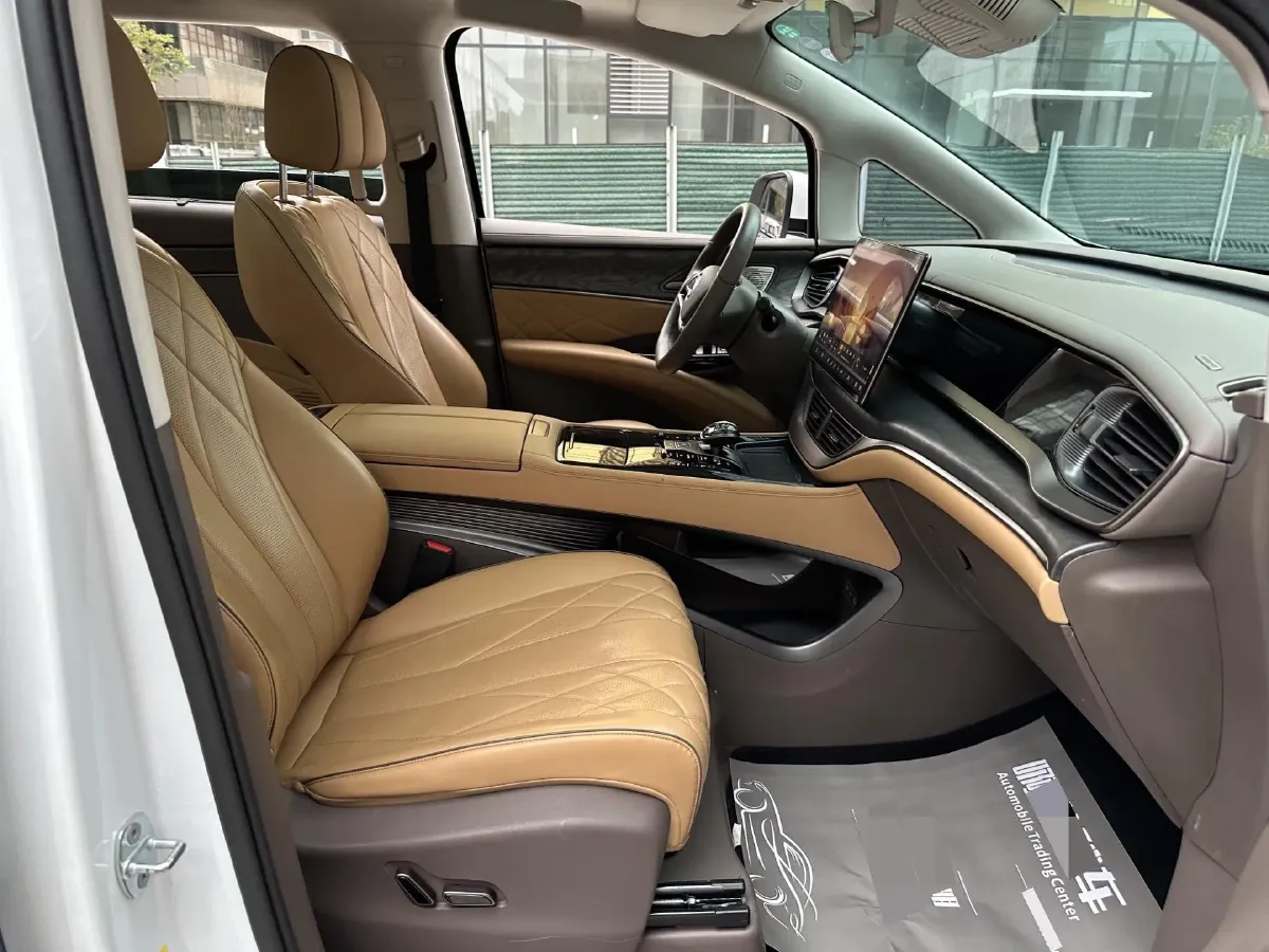 2022 HongQi HS7 3.0T 337HP V6 8AT,autocango,china used car exporter,china ev exporter,chinese used car exporter,chinese used ev exporter