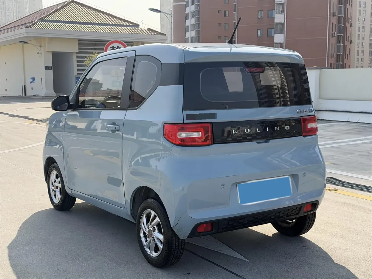 2020 WuLing HongGuang MINI EV BEV 9KWH,autocango,china used car exporter,china ev exporter,chinese used car exporter,chinese used ev exporter
