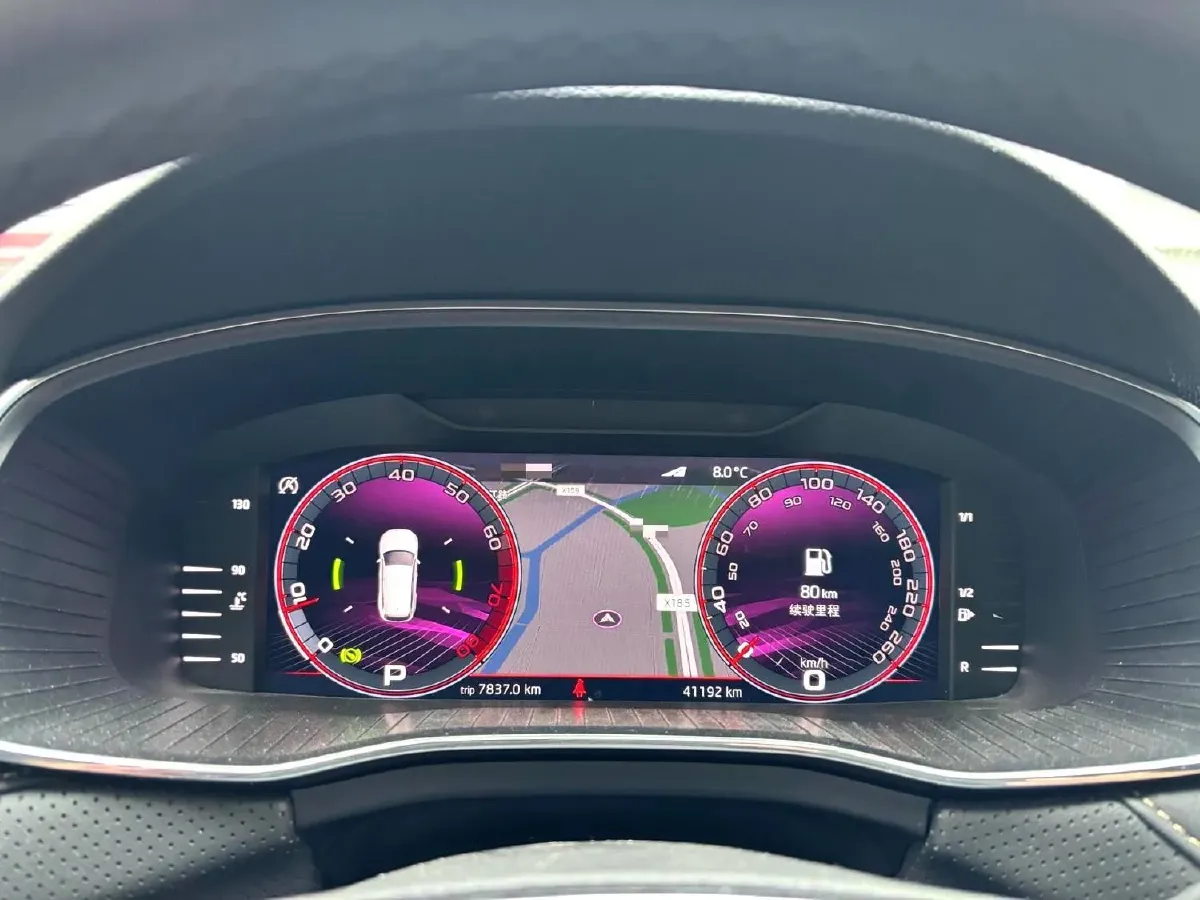 2022 Skoda Kodiak 2.0T 186HP L4 7DCT,autocango,china used car exporter,china ev exporter,chinese used car exporter,chinese used ev exporter