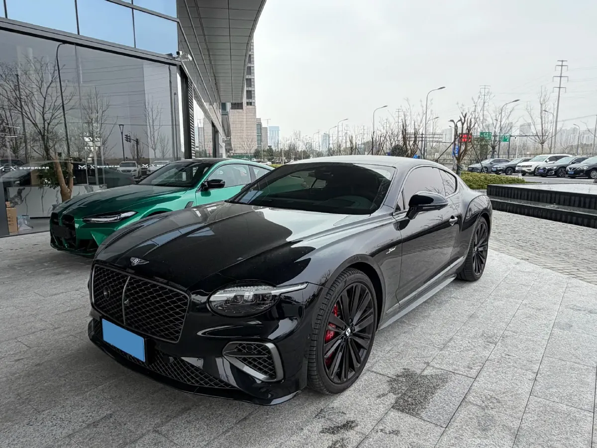 2025 Bentley Continental 4.0T 600HP V8 8DCT PHEV 25.9KWH,autocango,china used car exporter,china ev exporter,chinese used car exporter,chinese used ev exporter