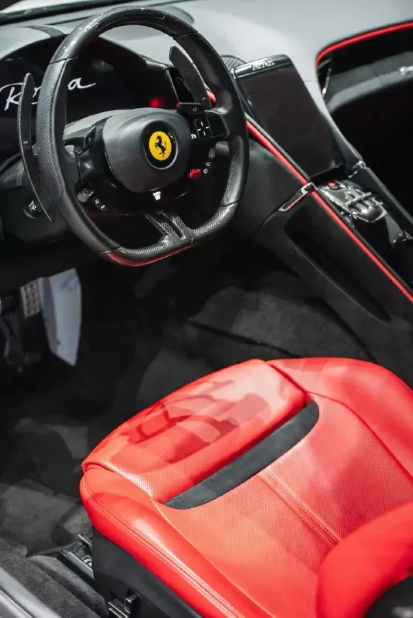 2020 Ferrari Roma 3.9T 620HP V8 8DCT,autocango,china used car exporter,china ev exporter,chinese used car exporter,chinese used ev exporter