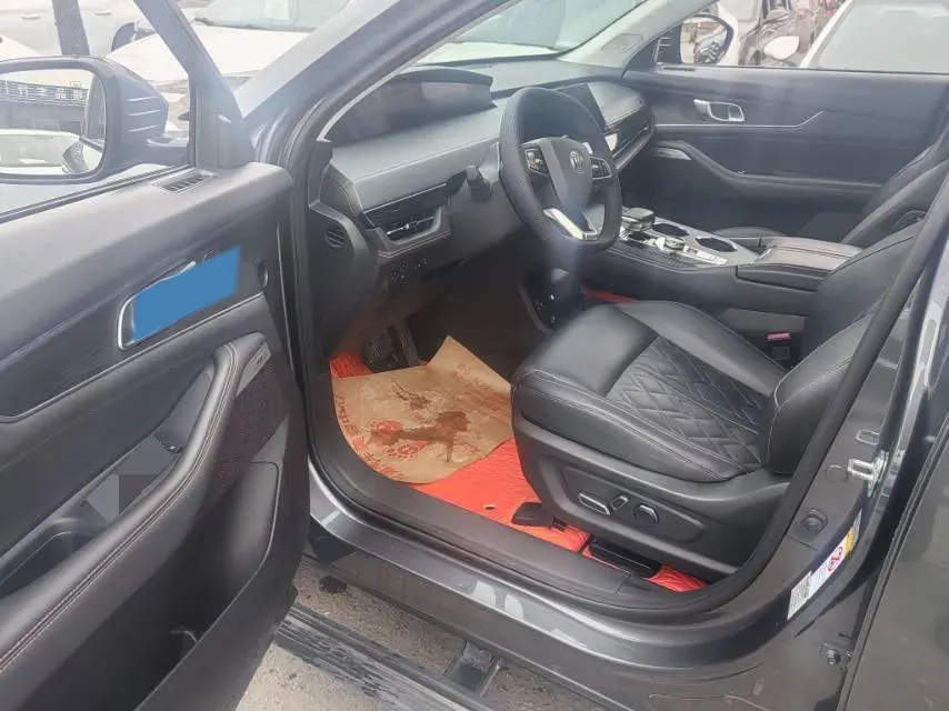 2021 ChangAn UNI-K 2.0T 233HP L4 8AT,autocango,china used car exporter,china ev exporter,chinese used car exporter,chinese used ev exporter