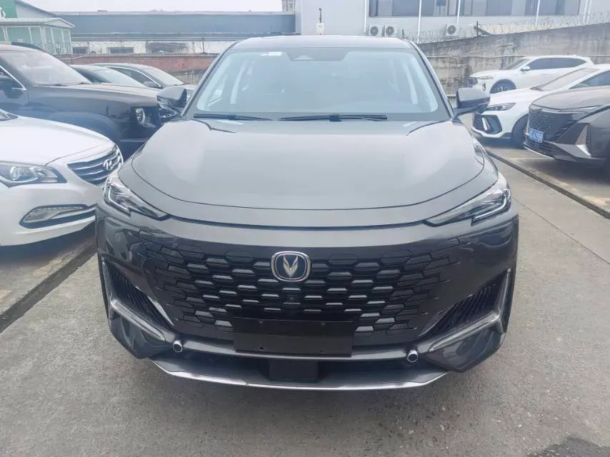 2021 ChangAn UNI-K 2.0T 233HP L4 8AT,autocango,china used car exporter,china ev exporter,chinese used car exporter,chinese used ev exporter