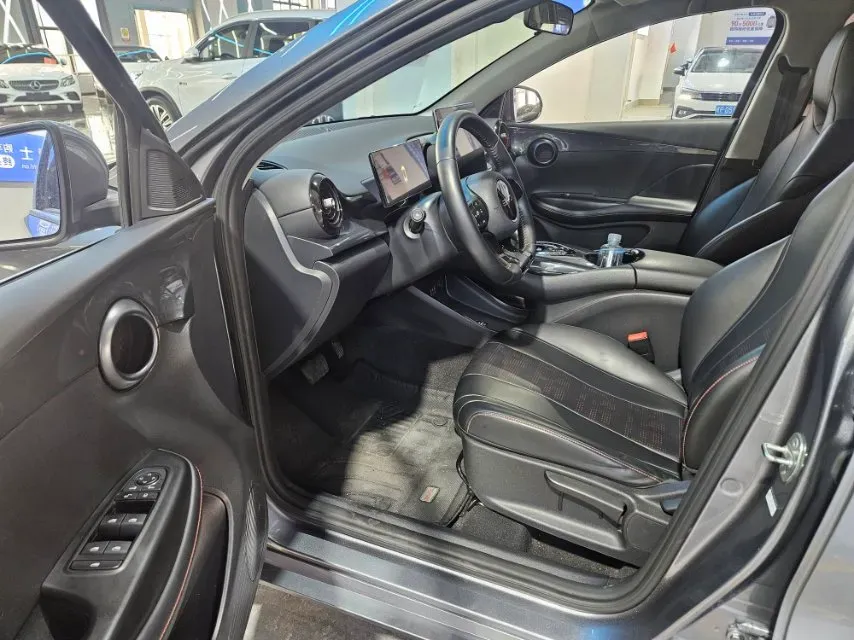 2024 BYD e2 BEV 43.2KWH,autocango,china used car exporter,china ev exporter,chinese used car exporter,chinese used ev exporter