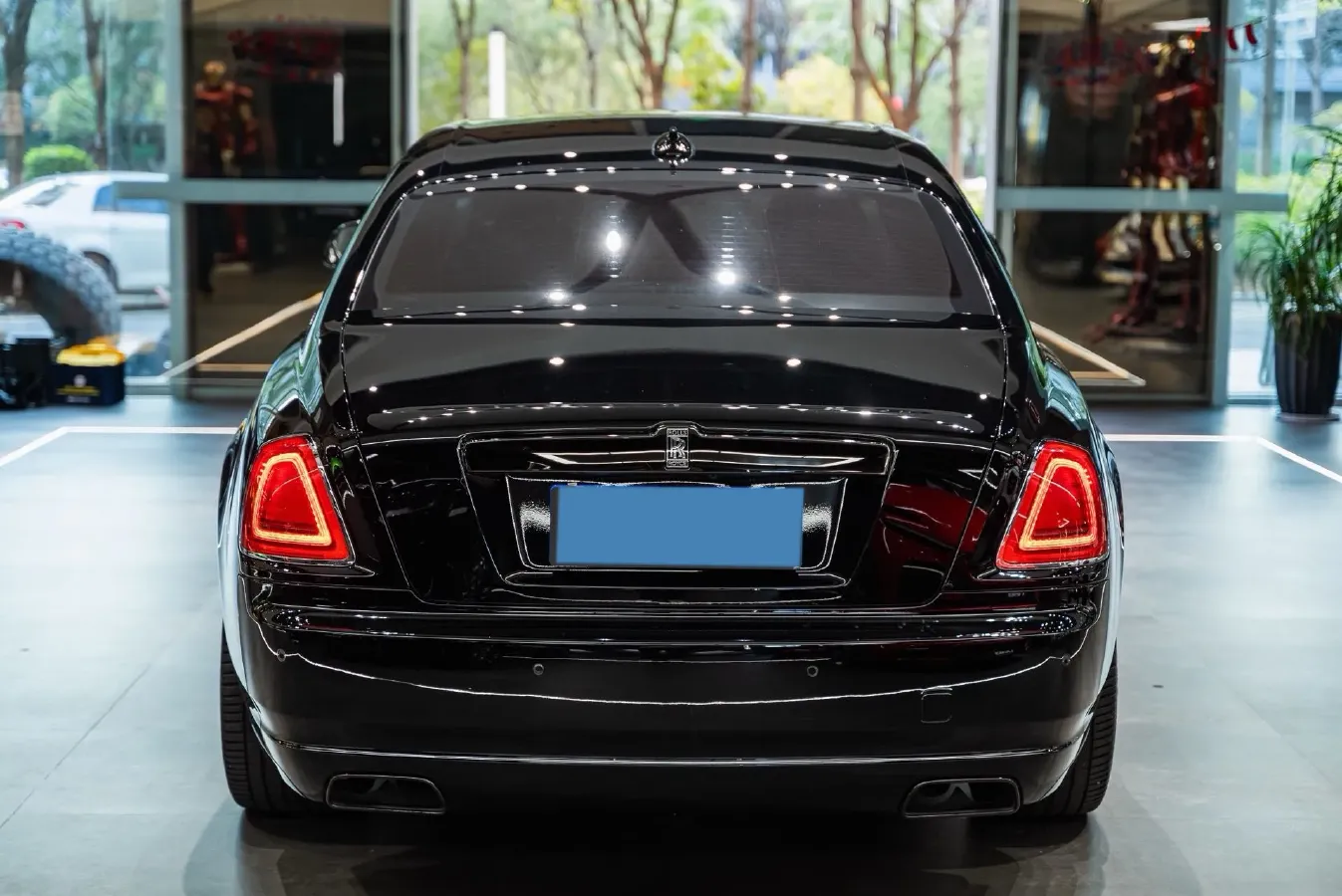 2018 Rolls-Royce Ghost 6.6T 571HP V12 8AT,autocango,china used car exporter,china ev exporter,chinese used car exporter,chinese used ev exporter
