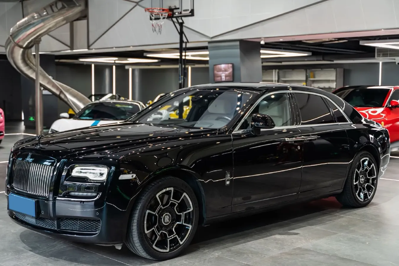 2018 Rolls-Royce Ghost 6.6T 571HP V12 8AT,autocango,china used car exporter,china ev exporter,chinese used car exporter,chinese used ev exporter