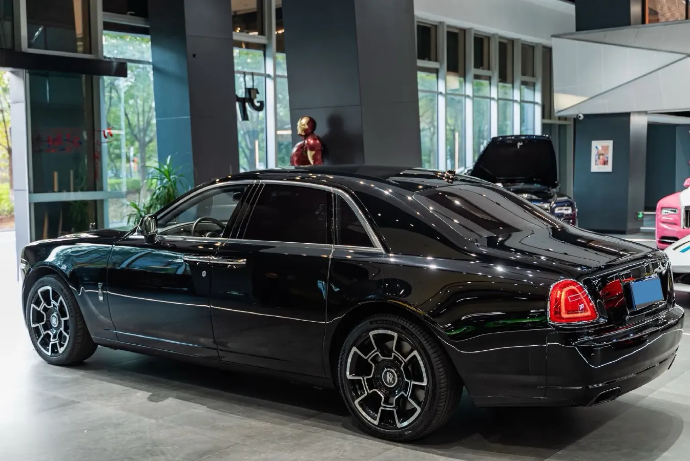 2018 Rolls-Royce Ghost 6.6T 571HP V12 8AT,autocango,china used car exporter,china ev exporter,chinese used car exporter,chinese used ev exporter