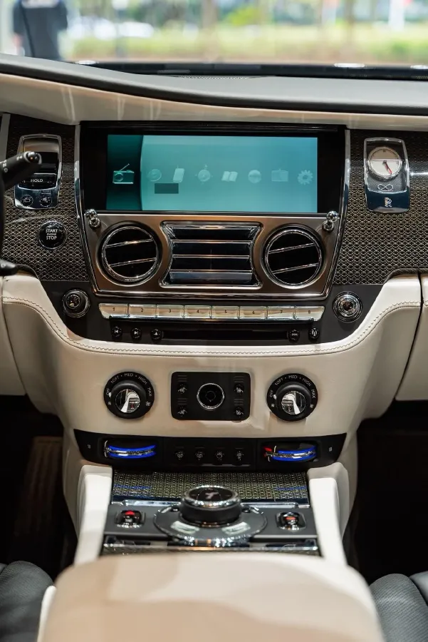 2018 Rolls-Royce Ghost 6.6T 571HP V12 8AT,autocango,china used car exporter,china ev exporter,chinese used car exporter,chinese used ev exporter