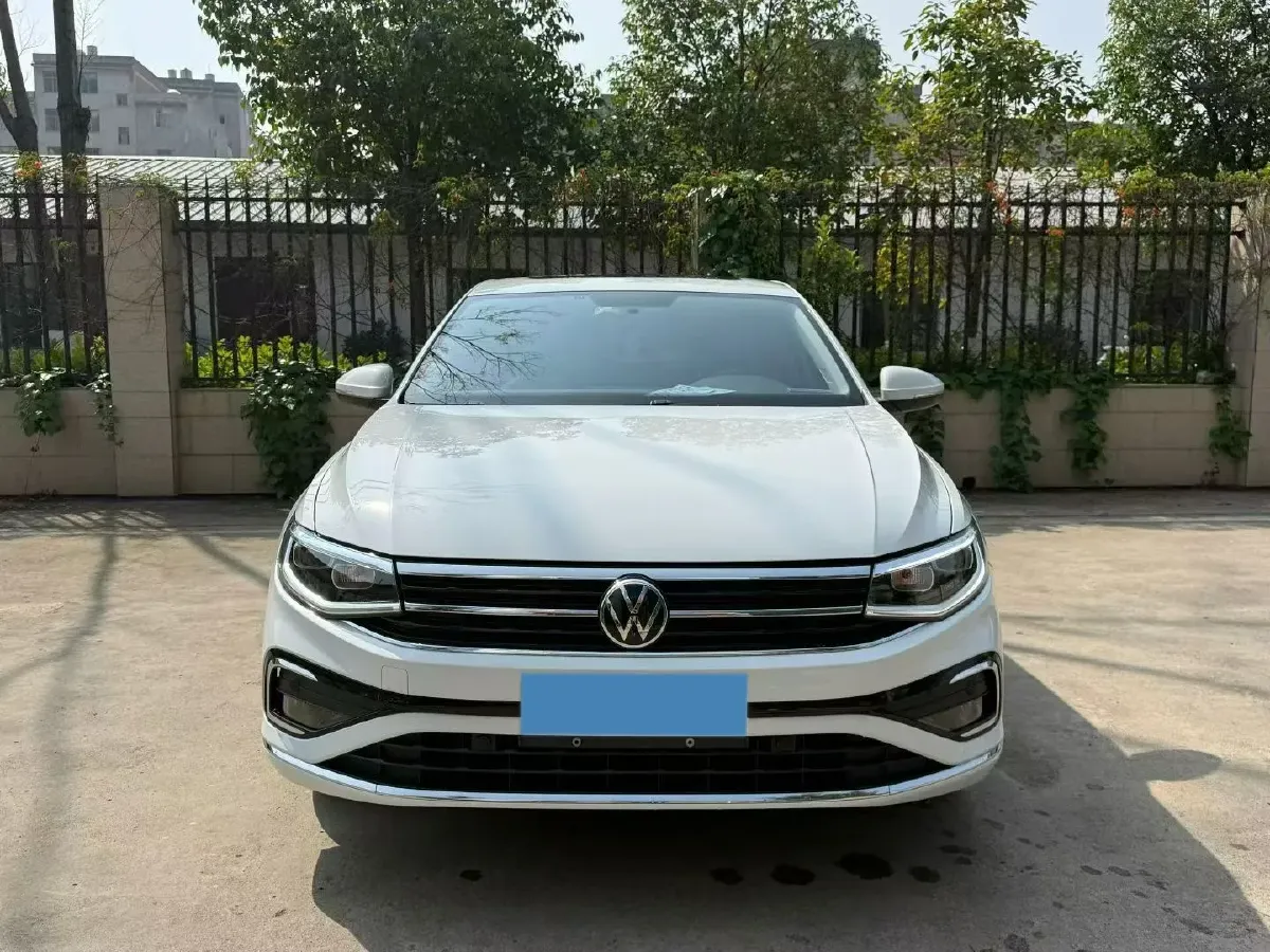 2023 Volkswagen Bora 1.2T 116HP L4 7DCT,autocango,china used car exporter,china ev exporter,chinese used car exporter,chinese used ev exporter