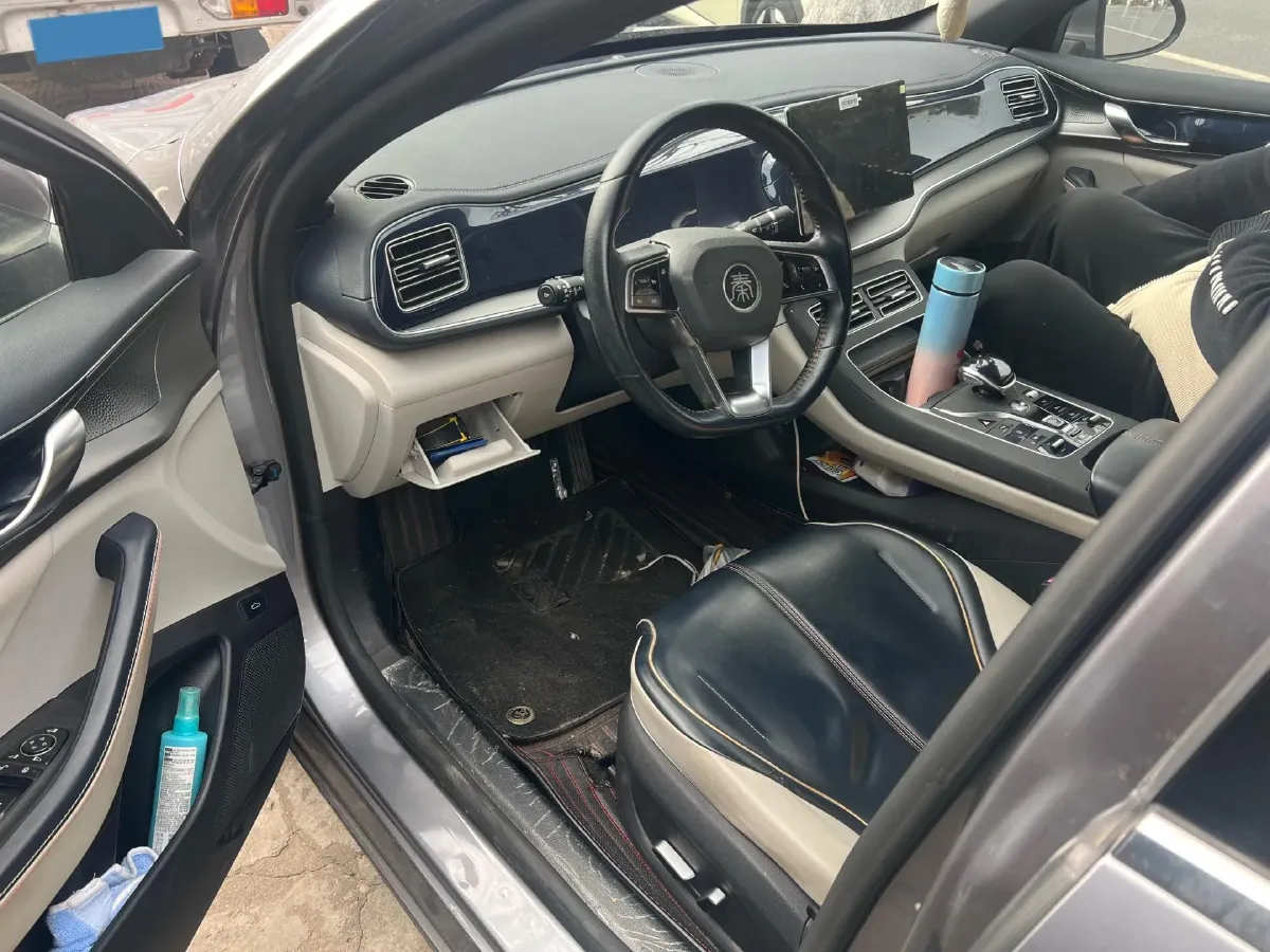 2021 Haval F7 1.5T 169HP L4 7DCT,autocango,china used car exporter,china ev exporter,chinese used car exporter,chinese used ev exporter