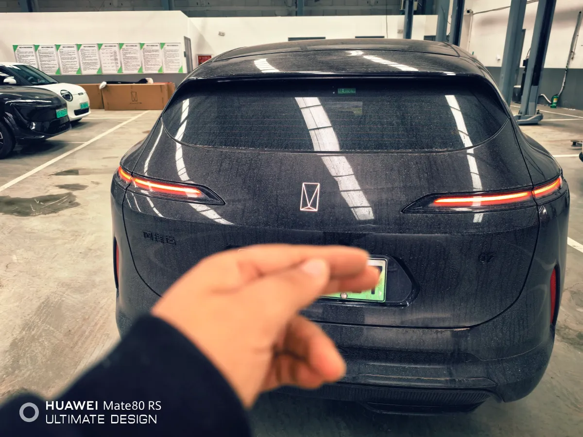 2024 Avatr 07 BEV 82.16KWH,autocango,china used car exporter,china ev exporter,chinese used car exporter,chinese used ev exporter