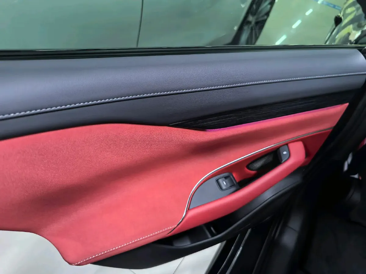 2024 MI SU7 BEV 101KWH,autocango,china used car exporter,china ev exporter,chinese used car exporter,chinese used ev exporter