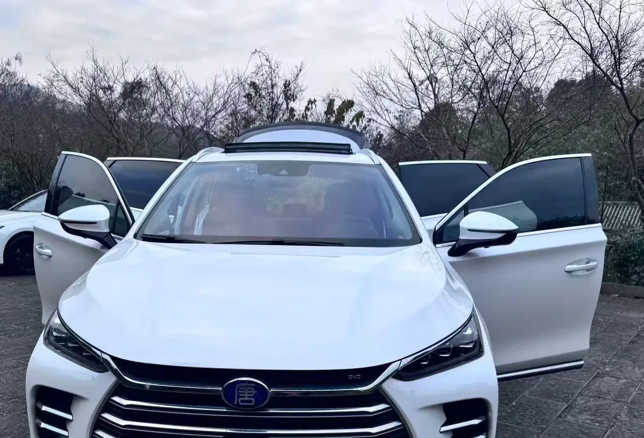 2018 BYD Tang 2.0T 205HP L4 6DCT PHEV 23.97KWH,autocango,china used car exporter,china ev exporter,chinese used car exporter,chinese used ev exporter