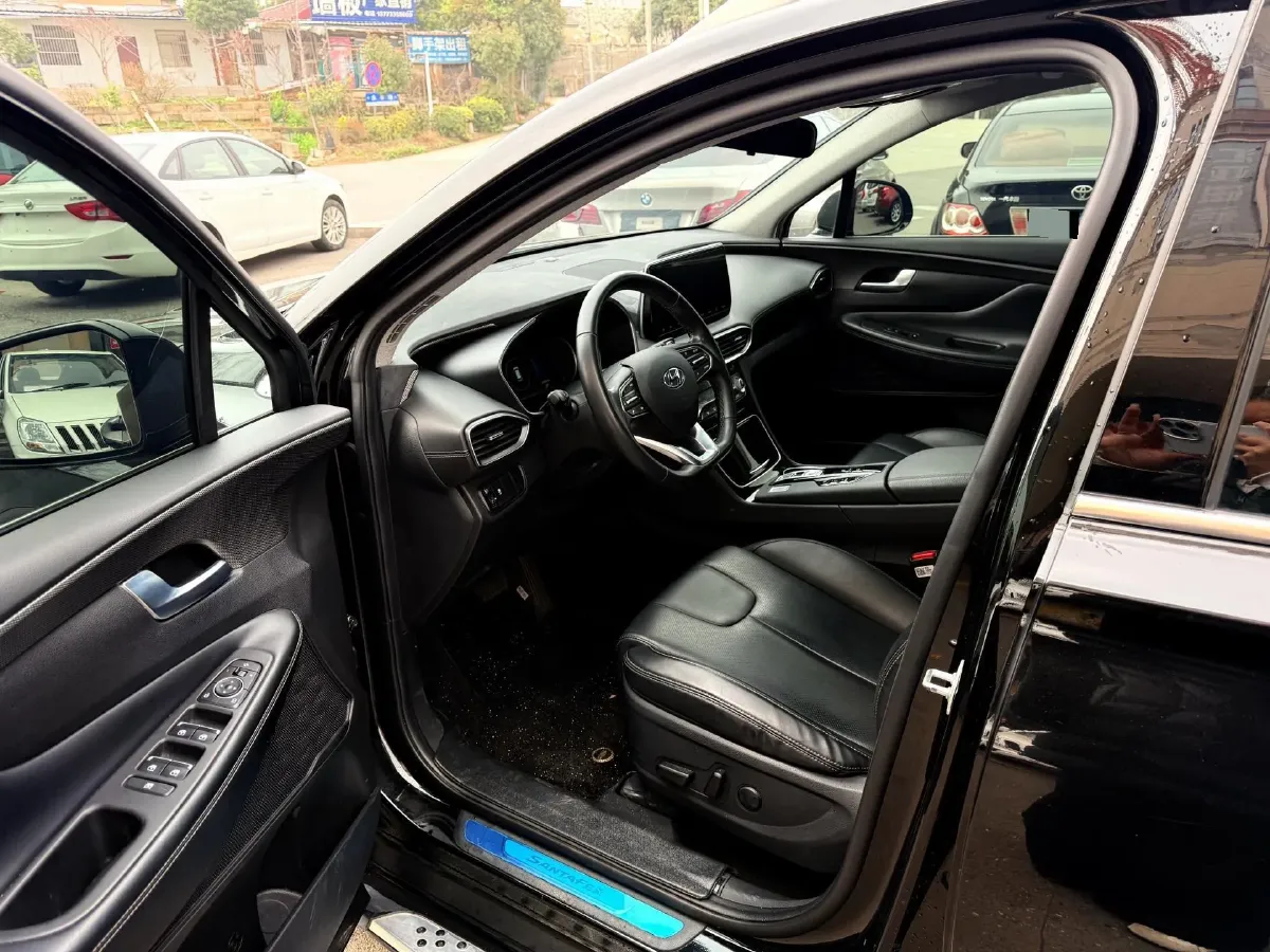 2021 Toyota RAV4 2.5L 178HP L4 E-CVT Hybrid,autocango,china used car exporter,china ev exporter,chinese used car exporter,chinese used ev exporter