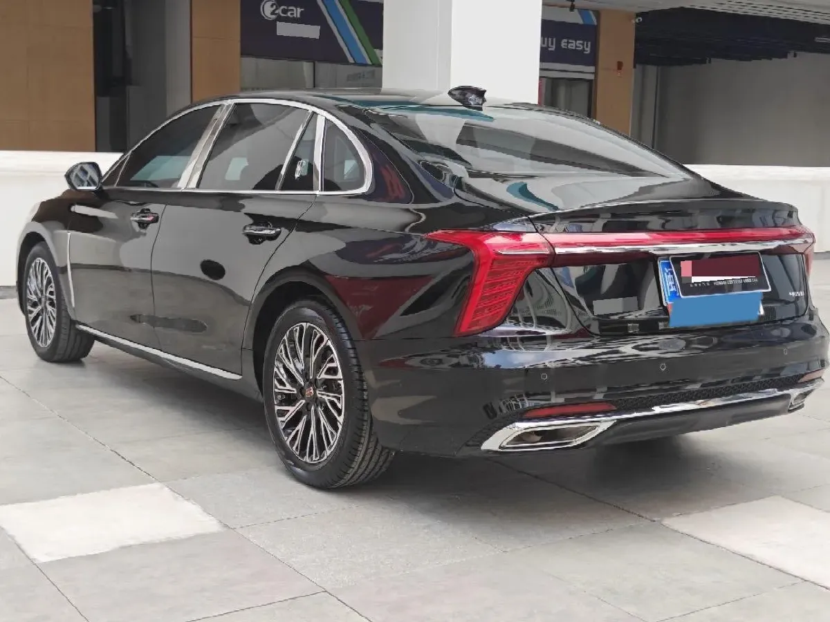 2024 HongQi H5 2.0T 224HP L4 8AT,autocango,china used car exporter,china ev exporter,chinese used car exporter,chinese used ev exporter