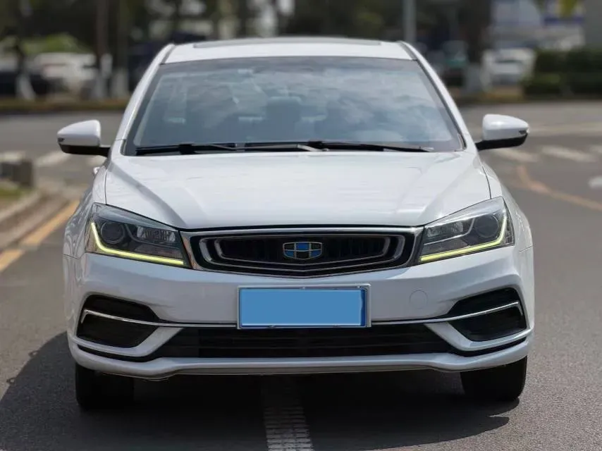 2018 Geely Emgrand 1.5L 109HP L4 5MT,autocango,china used car exporter,china ev exporter,chinese used car exporter,chinese used ev exporter