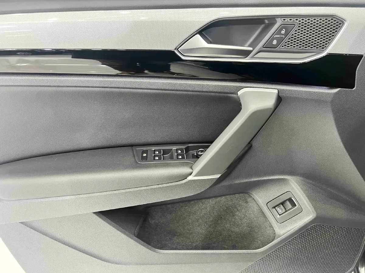 2022 Volkswagen Tayron 1.4T 150HP L4 7DCT,autocango,china used car exporter,china ev exporter,chinese used car exporter,chinese used ev exporter