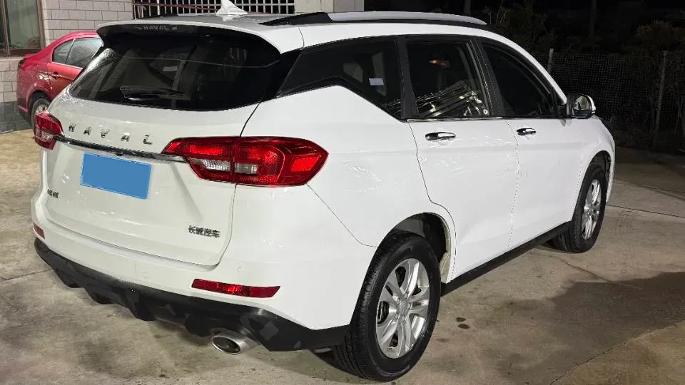 2019 Haval M6 1.5T 150HP L4 7DCT,autocango,china used car exporter,china ev exporter,chinese used car exporter,chinese used ev exporter