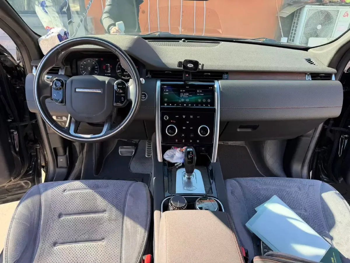 2021 Land Rover Discovery Sport 1.5T 200HP L3 8AT PHEV,autocango,china used car exporter,china ev exporter,chinese used car exporter,chinese used ev exporter