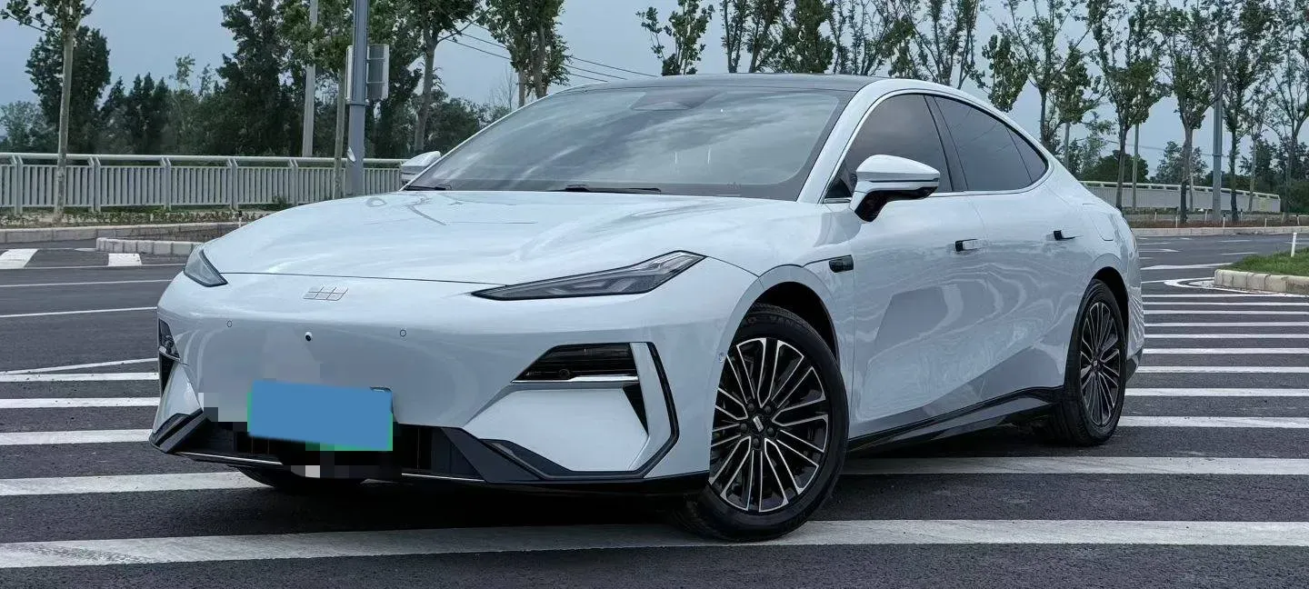 2025 MAXUS InterstellarX 2.5T 224HP L4 8AT,autocango,china used car exporter,china ev exporter,chinese used car exporter,chinese used ev exporter