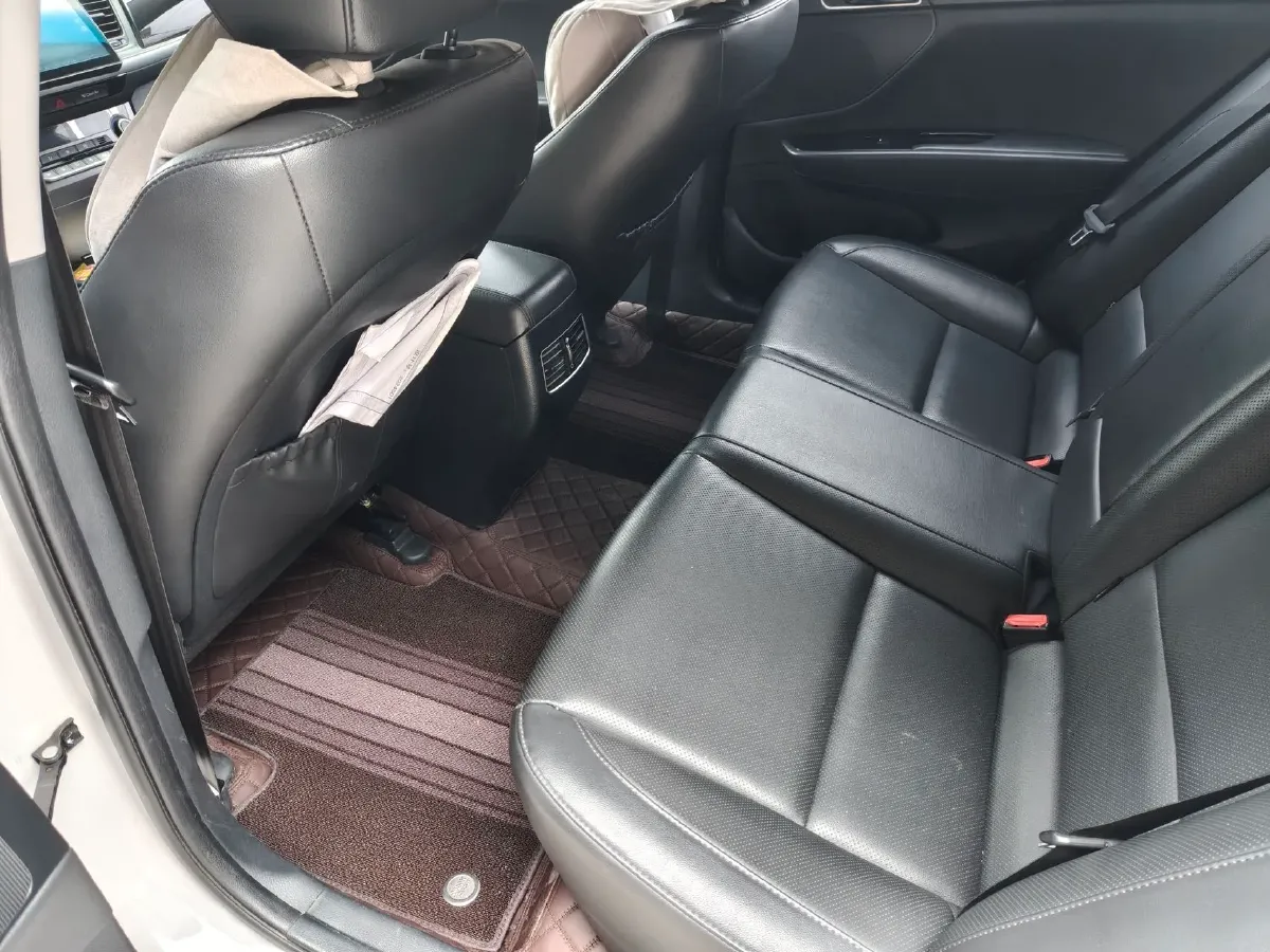 2017 Hyundai Mistra 1.8L 143HP L4 6AT,autocango,china used car exporter,china ev exporter,chinese used car exporter,chinese used ev exporter