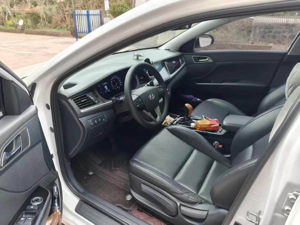 2017 Hyundai Mistra 1.8L 143HP L4 6AT,autocango,china used car exporter,china ev exporter,chinese used car exporter,chinese used ev exporter