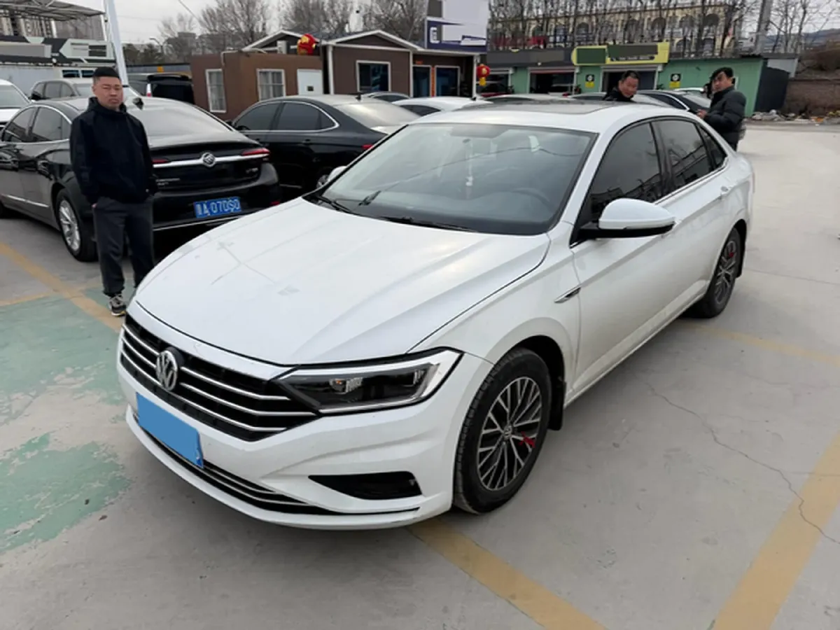 2020 Volkswagen Sagitar 1.2T 116HP L4 7DCT,autocango,china used car exporter,china ev exporter,chinese used car exporter,chinese used ev exporter