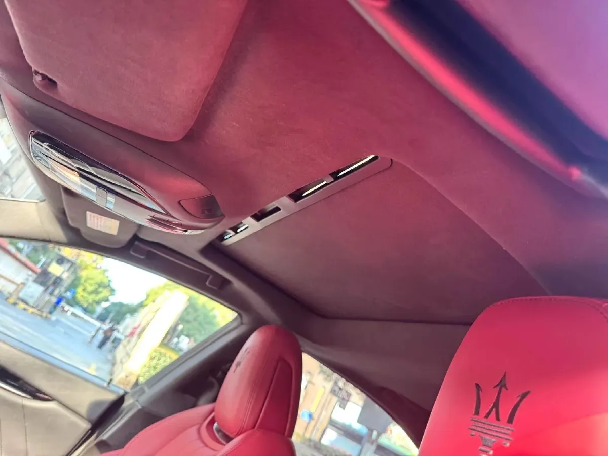 2022 Maserati Ghibli 3.0T 350HP V6 8AT,autocango,china used car exporter,china ev exporter,chinese used car exporter,chinese used ev exporter