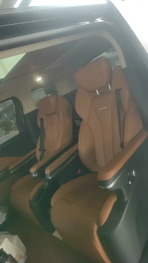 2024 HongQi HQ9 2.0T 163HP L4 1DHT PHEV 20.14KWH,autocango,china used car exporter,china ev exporter,chinese used car exporter,chinese used ev exporter