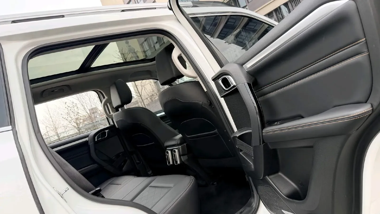 2021 Haval Dargo 2.0T 211HP L4 7DCT,autocango,china used car exporter,china ev exporter,chinese used car exporter,chinese used ev exporter