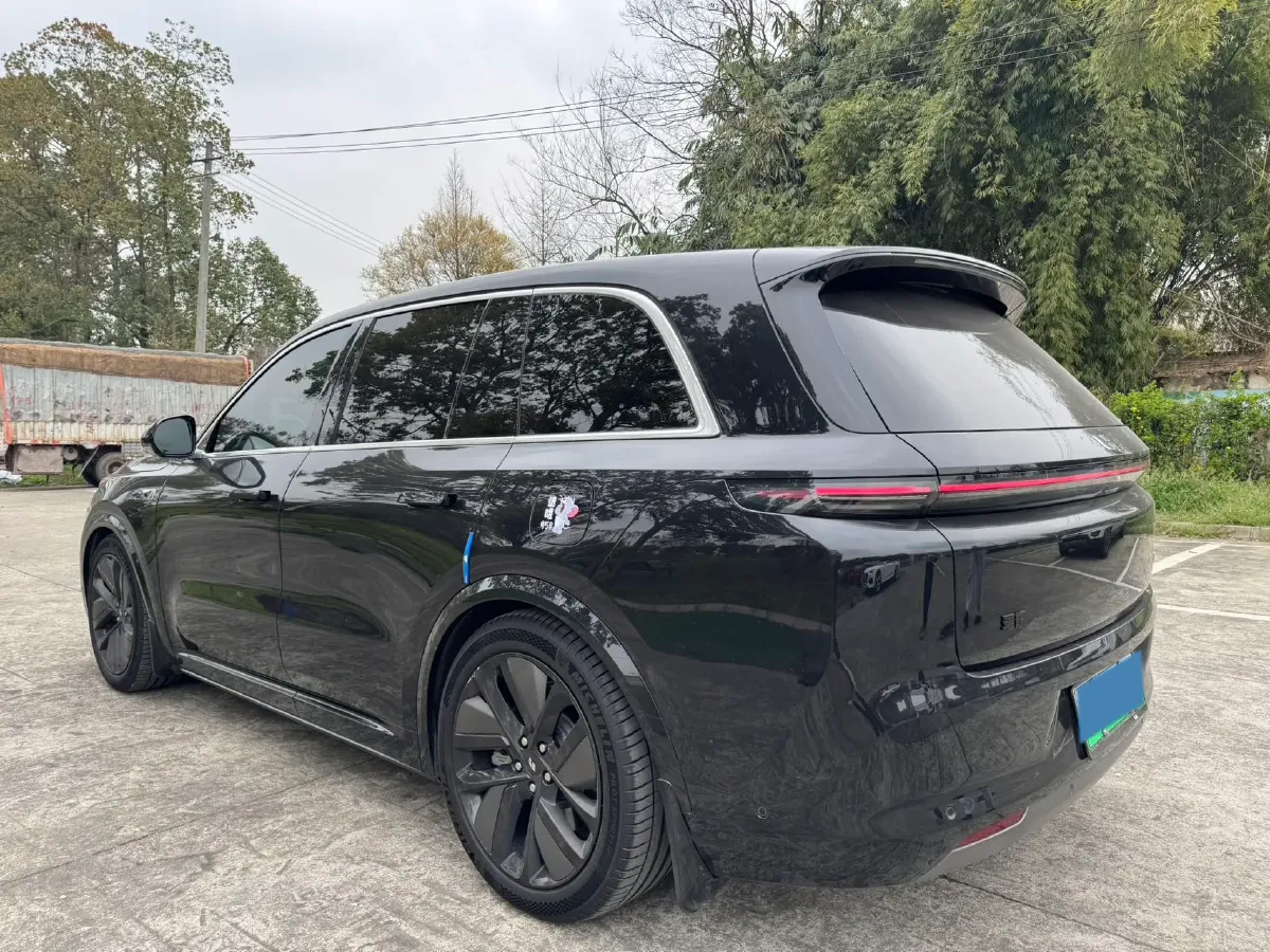 2024 Volvo S60 2.0T 197HP L4 7DCT,autocango,china used car exporter,china ev exporter,chinese used car exporter,chinese used ev exporter