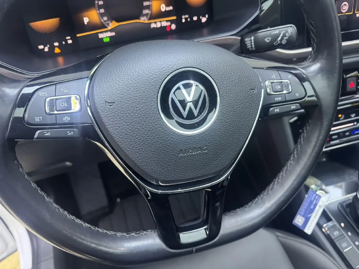 2022 Volkswagen Tayron 1.4T 150HP L4 7DCT,autocango,china used car exporter,china ev exporter,chinese used car exporter,chinese used ev exporter