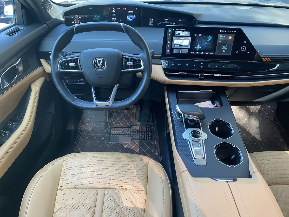 2021 ChangAn UNI-K 2.0T 233HP L4 8AT,autocango,china used car exporter,china ev exporter,chinese used car exporter,chinese used ev exporter