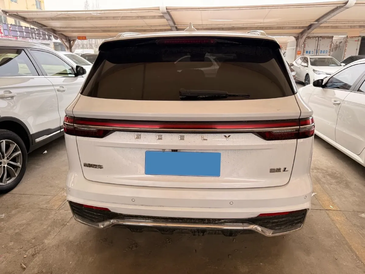 2021 Geely Monjaro 2.0T 218HP L4 7DCT,autocango,china used car exporter,china ev exporter,chinese used car exporter,chinese used ev exporter