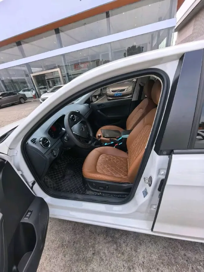 2025 Jetta VA3 1.5L 112HP L4 5MT,autocango,china used car exporter,china ev exporter,chinese used car exporter,chinese used ev exporter