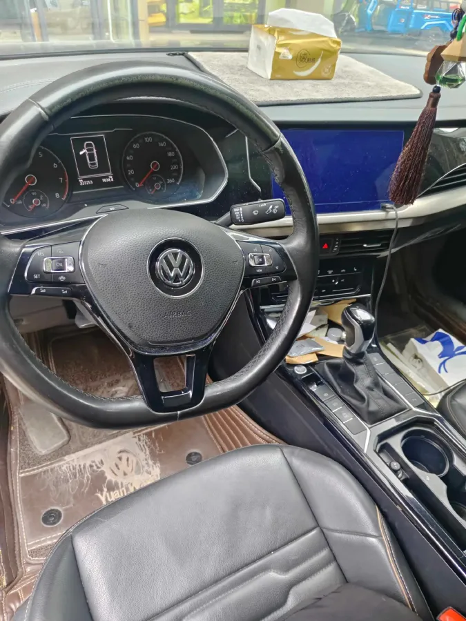 2019 Skoda Kodiak 2.0T 186HP L4 7DCT,autocango,china used car exporter,china ev exporter,chinese used car exporter,chinese used ev exporter