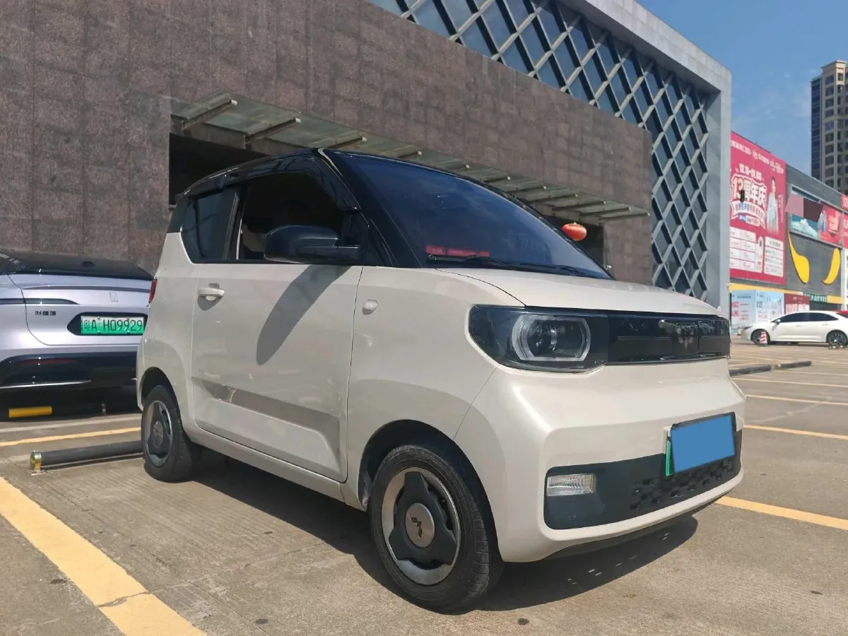 2022 WuLing HongGuang MINI EV BEV 13.9KWH,autocango,china used car exporter,china ev exporter,chinese used car exporter,chinese used ev exporter