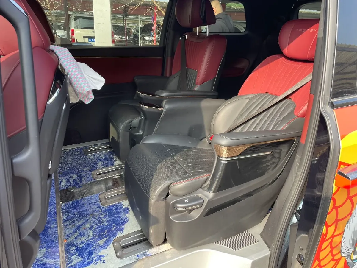 2023 GAC Trumpchi M8 2.0T 252HP L4 8AT,autocango,china used car exporter,china ev exporter,chinese used car exporter,chinese used ev exporter