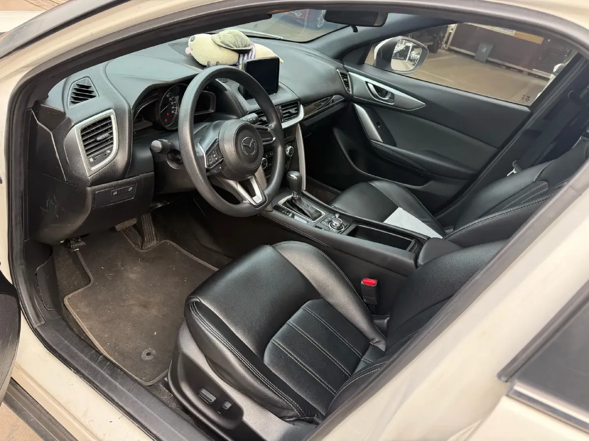 2018 Mazda CX-4 2.0L 158HP L4 6AT,autocango,china used car exporter,china ev exporter,chinese used car exporter,chinese used ev exporter