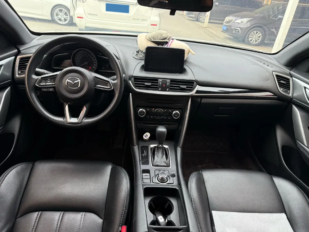 2018 Mazda CX-4 2.0L 158HP L4 6AT,autocango,china used car exporter,china ev exporter,chinese used car exporter,chinese used ev exporter