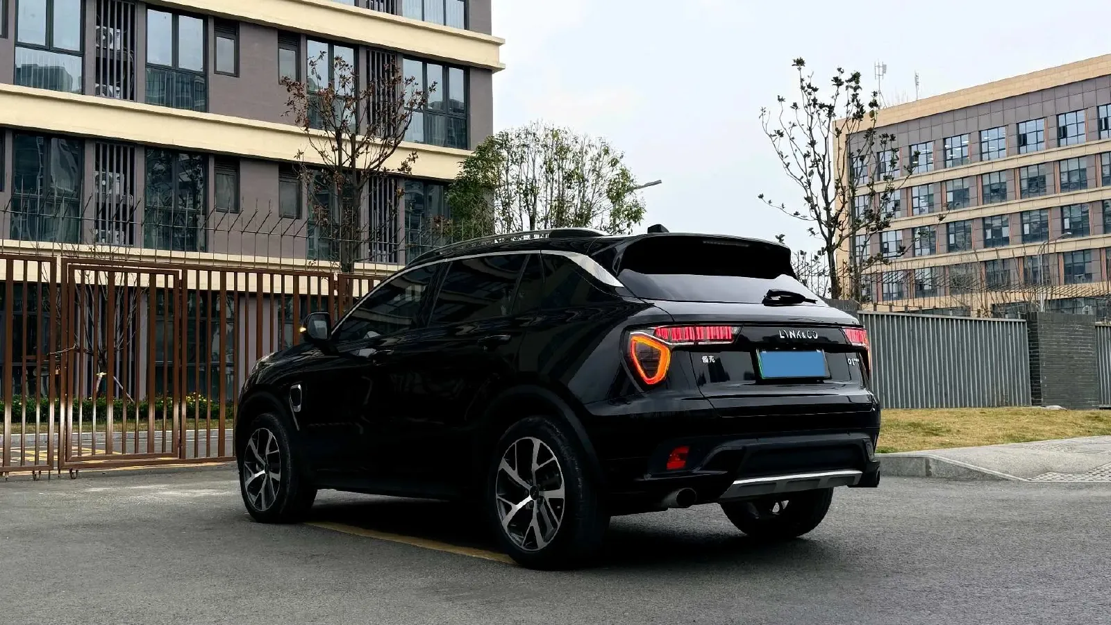 2018 Isuzu Mu-X 1.9T 163HP L4 6AT,autocango,china used car exporter,china ev exporter,chinese used car exporter,chinese used ev exporter