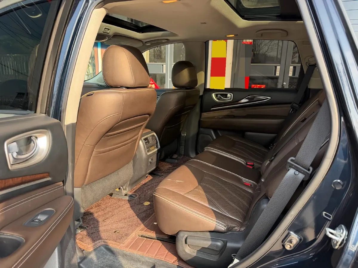 2016 Jaguar XF 2.0T 240HP L4 8AT,autocango,china used car exporter,china ev exporter,chinese used car exporter,chinese used ev exporter