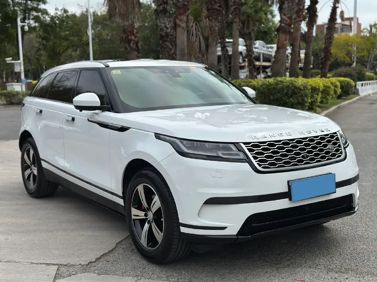 2018 Land Rover Discovery 2.0T 300HP L4 8AT,autocango,china used car exporter,china ev exporter,chinese used car exporter,chinese used ev exporter