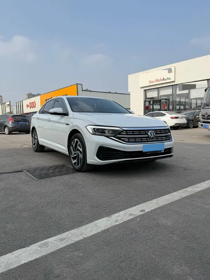 2023 Volkswagen Sagitar 1.4T 150HP L4 7DCT,autocango,china used car exporter,china ev exporter,chinese used car exporter,chinese used ev exporter