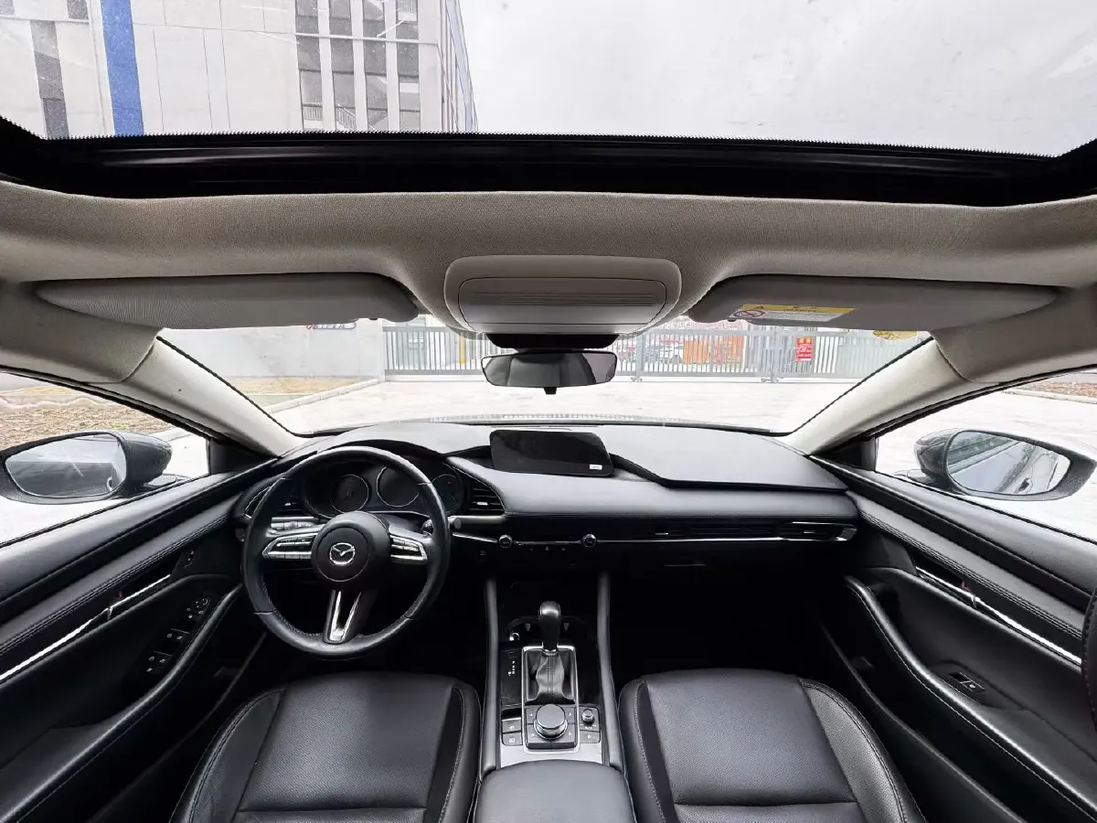 2021 Mazda 3 Axela 2.0L 158HP L4 6AT,autocango,china used car exporter,china ev exporter,chinese used car exporter,chinese used ev exporter