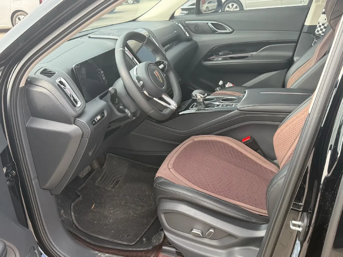 2023 HongQi HS3 1.5T 169HP L4 7DCT,autocango,china used car exporter,china ev exporter,chinese used car exporter,chinese used ev exporter