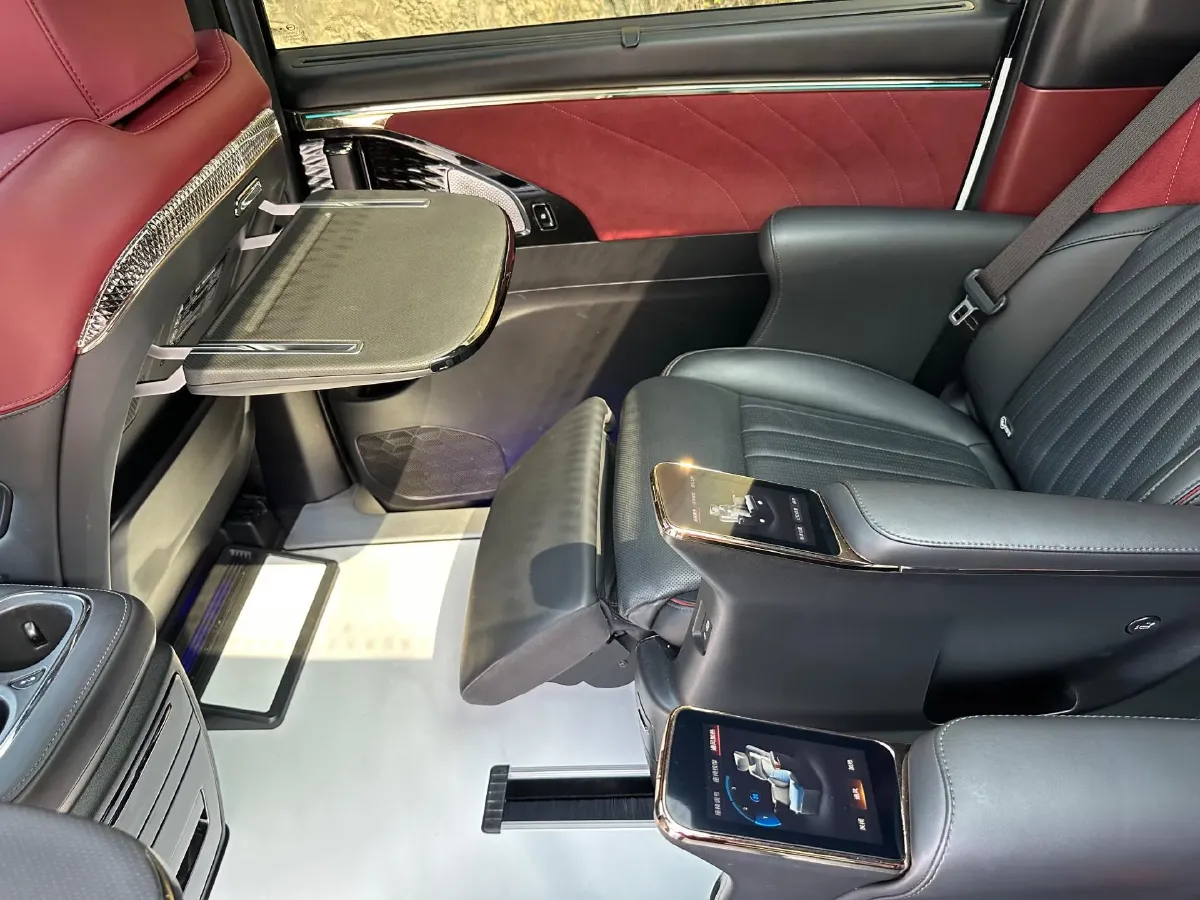 2023 GAC Trumpchi M8 2.0T 190HP L4 E-CVT Hybrid,autocango,china used car exporter,china ev exporter,chinese used car exporter,chinese used ev exporter