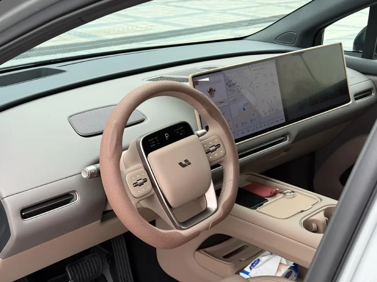 2025 Li i6 BEV,autocango,china used car exporter,china ev exporter,chinese used car exporter,chinese used ev exporter