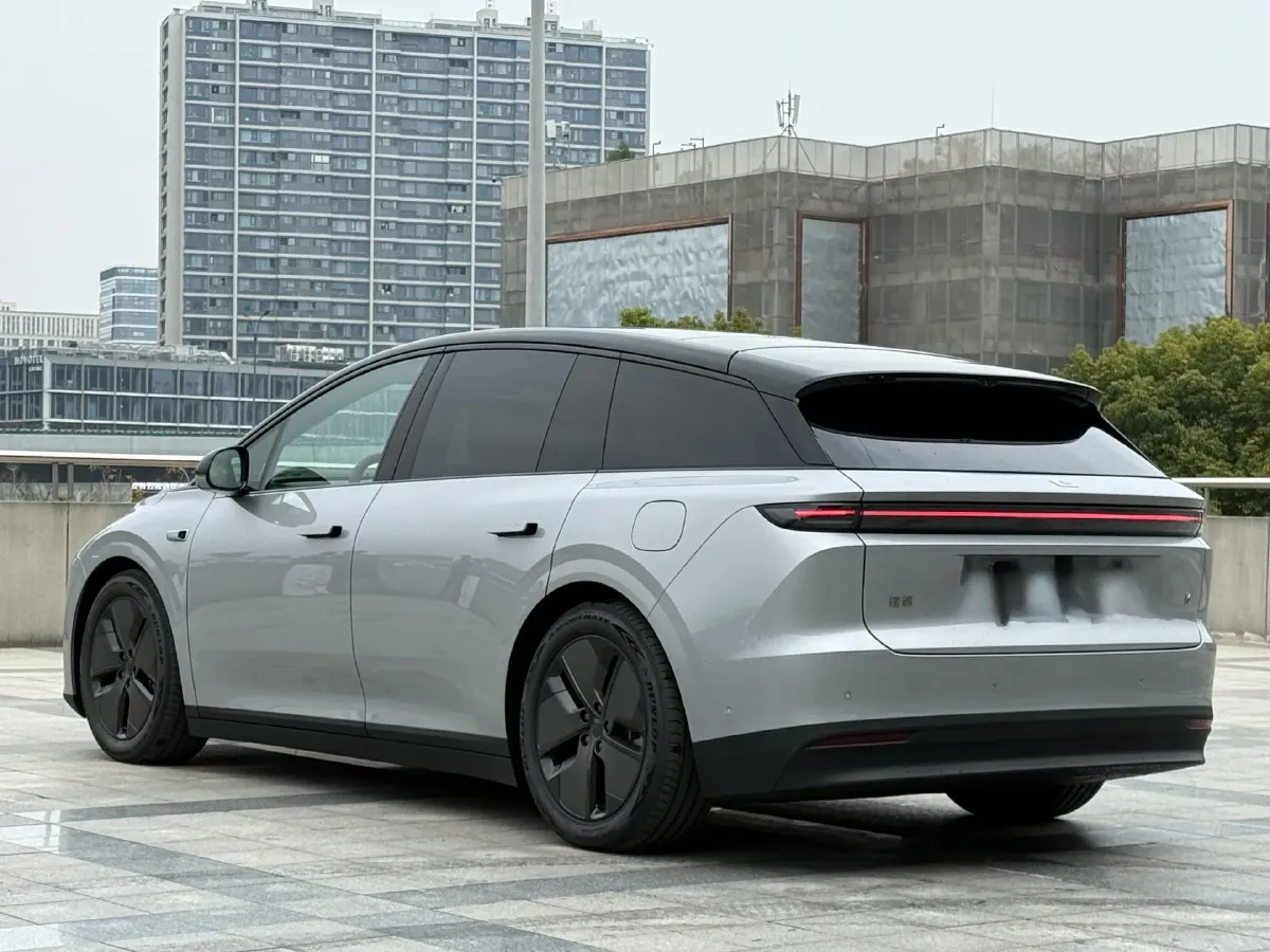 2025 Li i6 BEV,autocango,china used car exporter,china ev exporter,chinese used car exporter,chinese used ev exporter