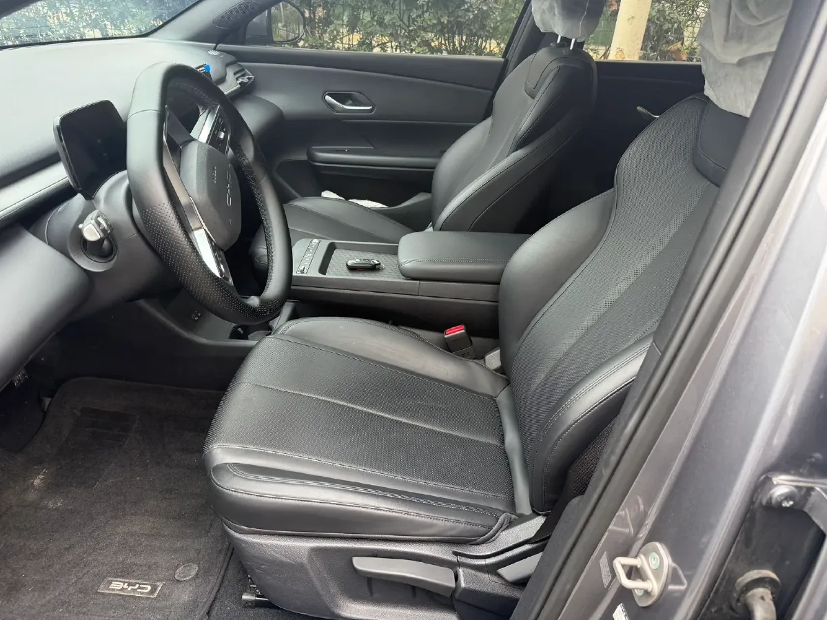 2025 BYD e7 BEV,autocango,china used car exporter,china ev exporter,chinese used car exporter,chinese used ev exporter